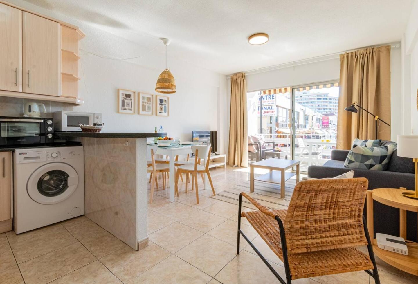 Playa Arena Beach Apt By Dream Homes Tenerife 圣地亚哥港 外观 照片