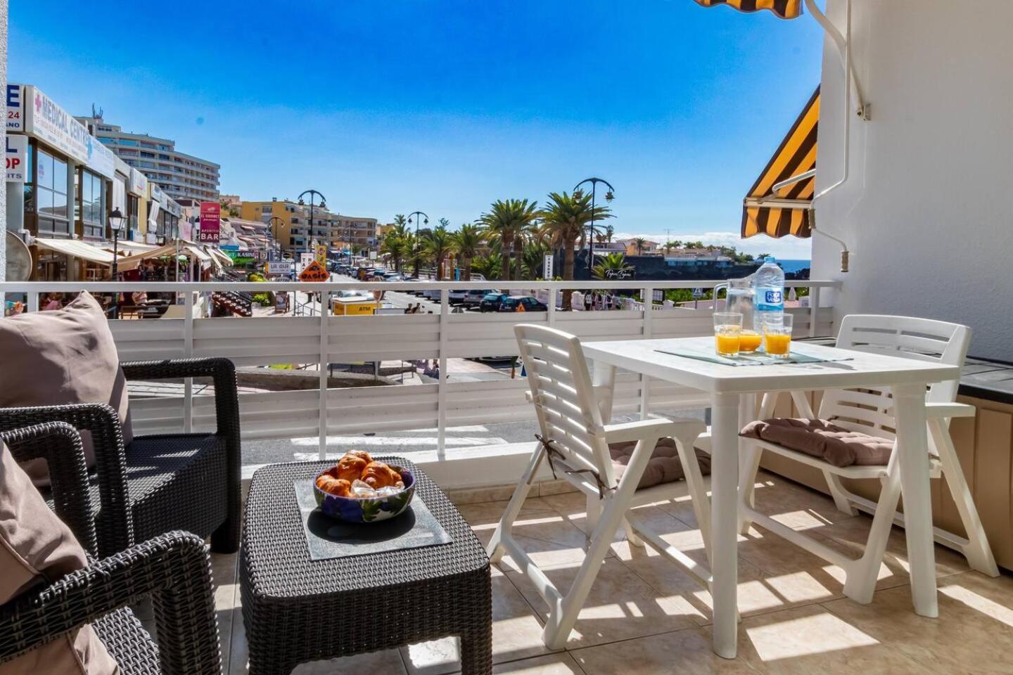 Playa Arena Beach Apt By Dream Homes Tenerife 圣地亚哥港 外观 照片